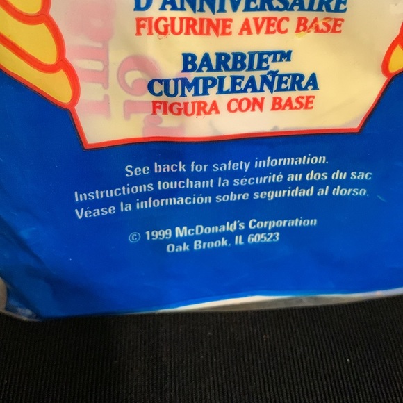 Vintage 1999 McDonald’s Happy Meal, “Birthday Party Barbie” #5 - Picture 12 of 12